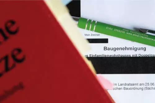 Eine_Behoerde_auser_rand_und_band.jpg