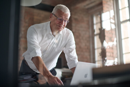 kreativ-soehne-Kanzlei-Wind-100124